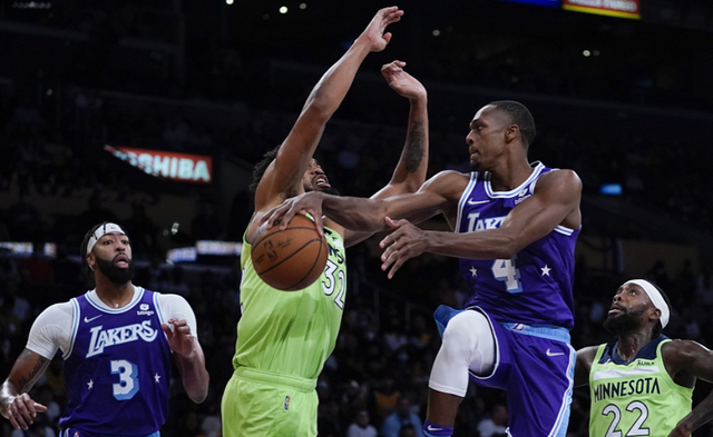 爱游戏官网-风云突变上海海港国际比赛日状态回暖，中超版图或变，球迷炸锅，数据趋势出现新变化的简单介绍