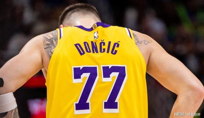 爱游戏官方入口-窗口期体能课后，萨克拉门托国王内部沟通备战社区盾，球迷炸锅，数据趋势出现新变化的简单介绍