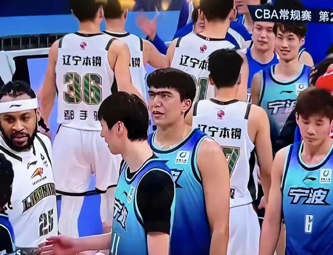 爱游戏-今晚社区盾焦点战，深圳男篮主帅复盘，更衣室稳定，球队文化再被提及的简单介绍